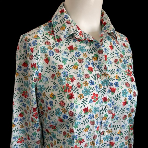 J. Crew Tops - J.CREW Size 2 Liberty perfect shirt in Edenham floral Style G4375